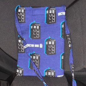 Dr. Who Tardis pouch